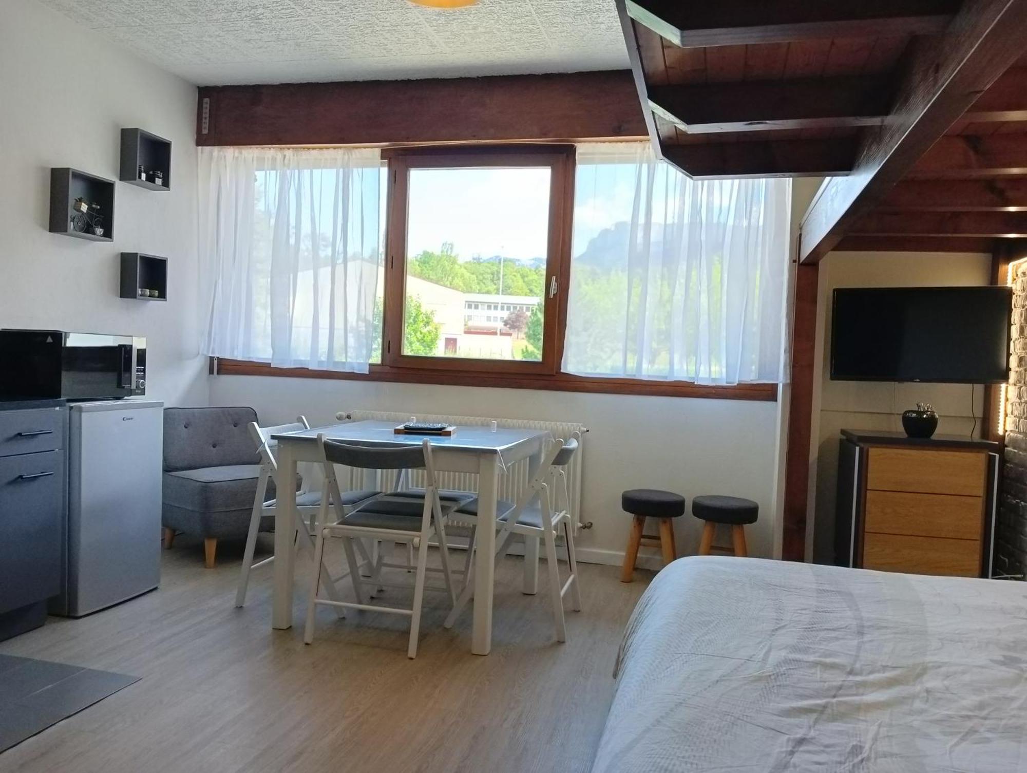 La Marjolaine Apartment อานซี ภายนอก รูปภาพ